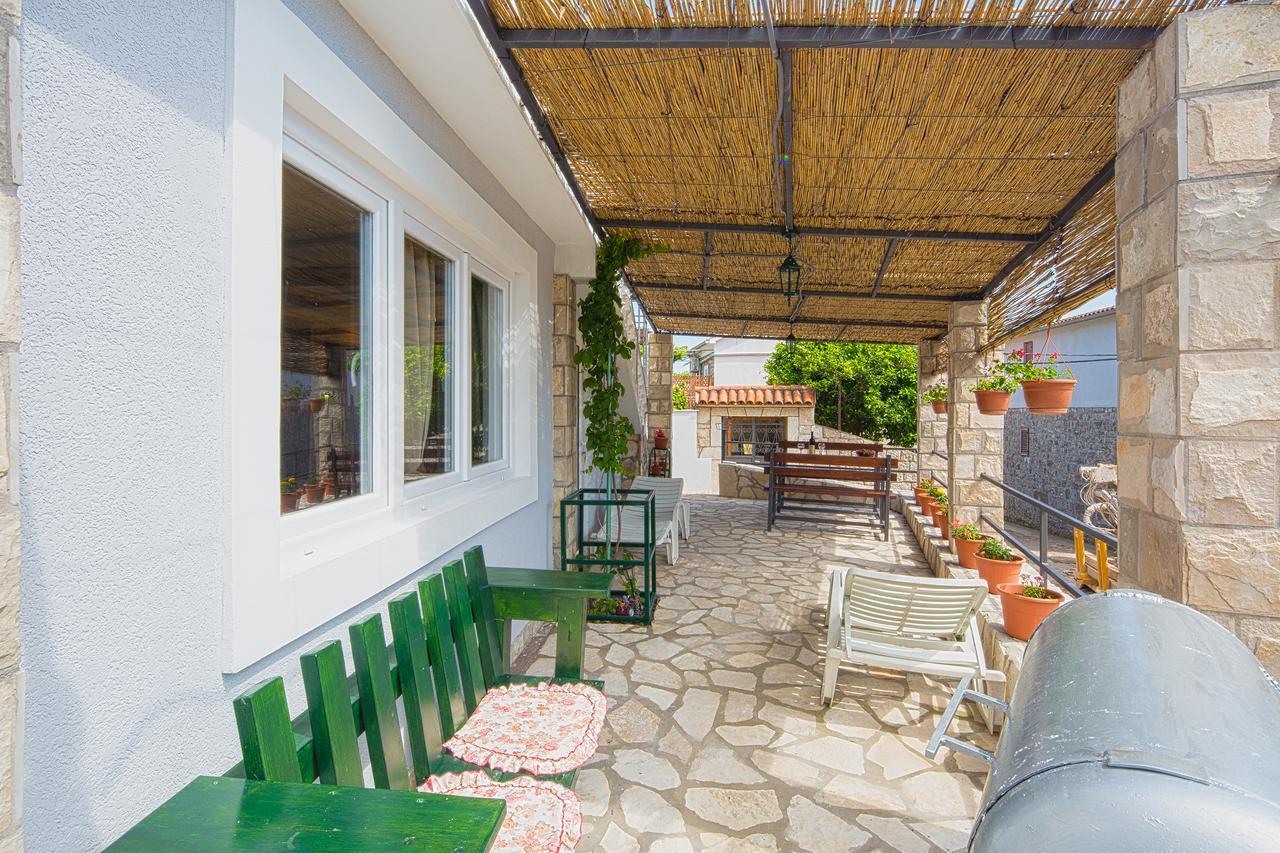 Apartman Kunjic Krimovica 외부 사진